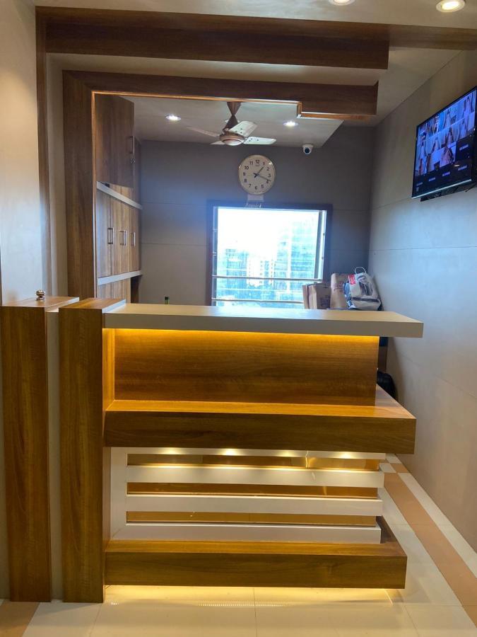 Hotel Bkc Crown - Near Trade Centre, Visa Consulate Mumbai Exterior photo